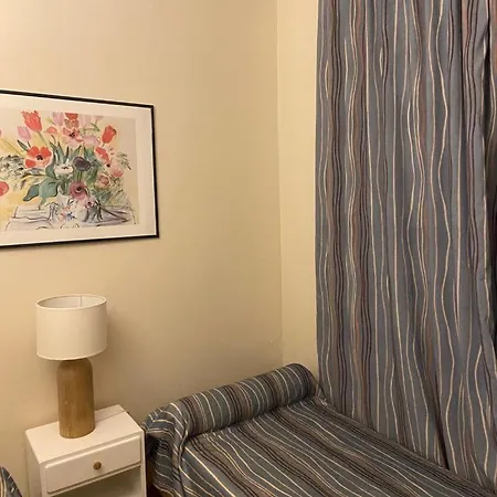 Sweet Saint Germain Apartment